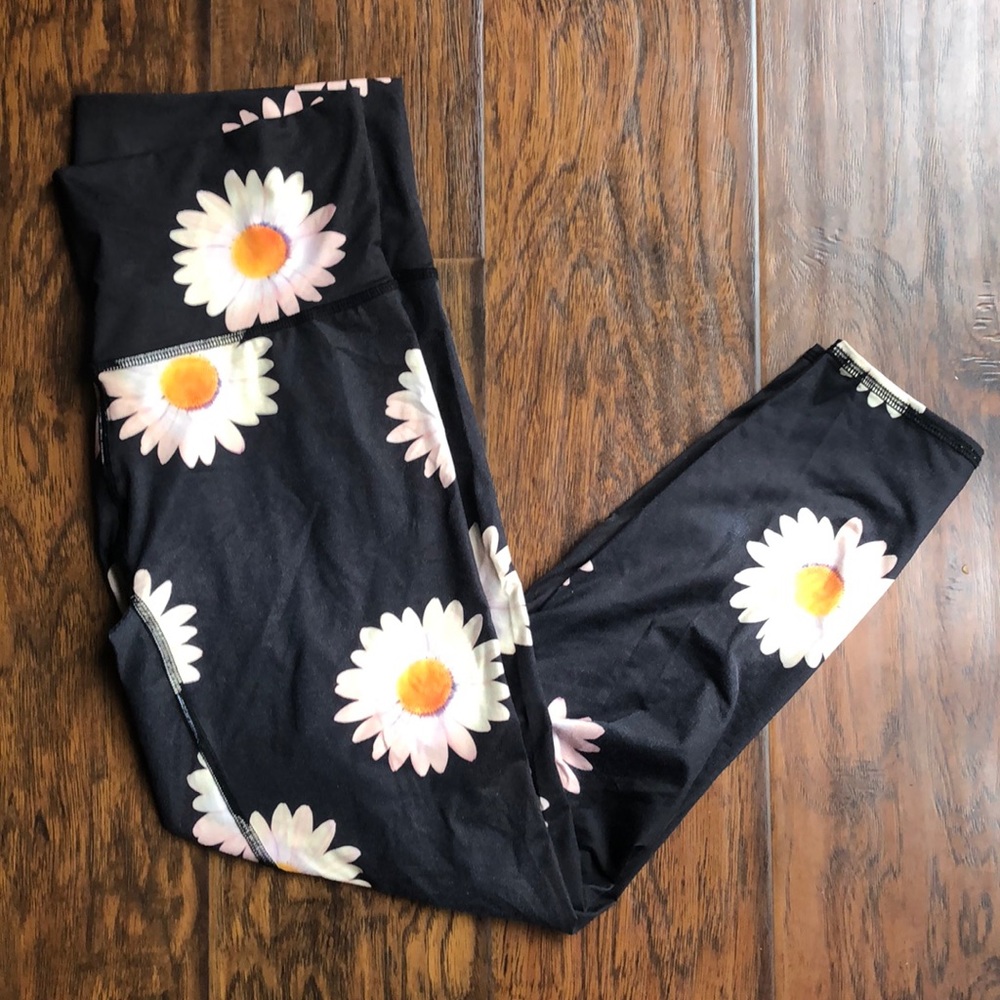 Teeki daisy print leggings